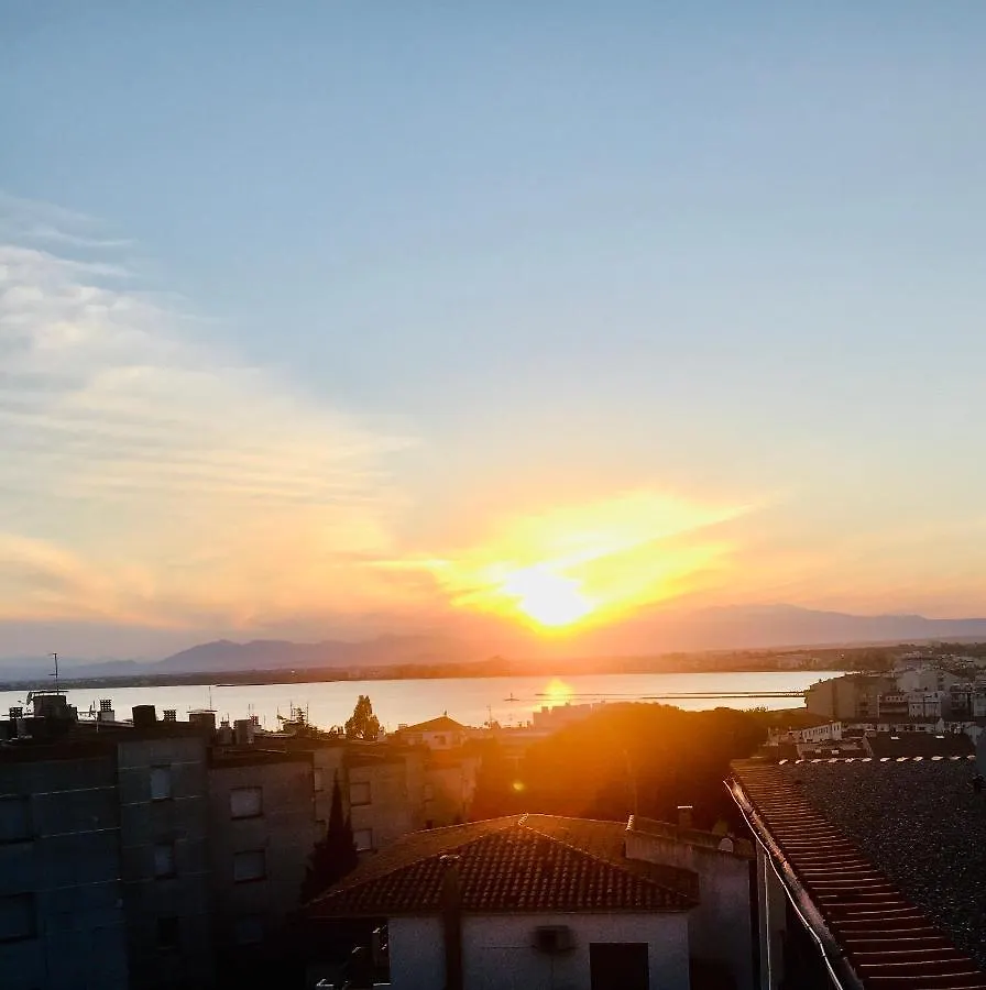 Bel Appartement vue Mer Roses